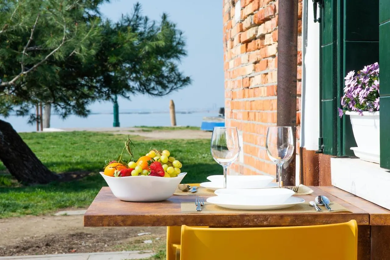 Tiffany Gold Villa Burano 0*,