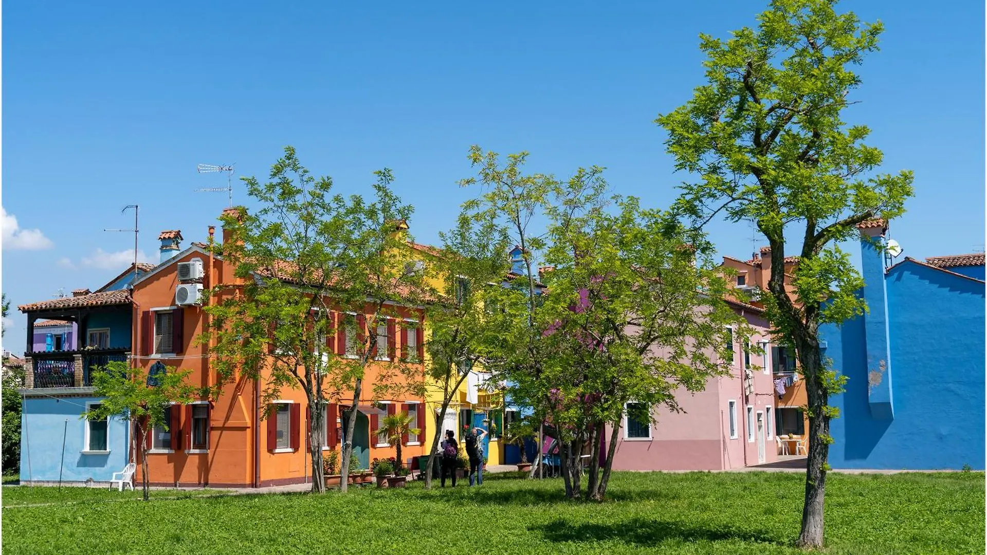 Tiffany Gold Villa Burano Italy